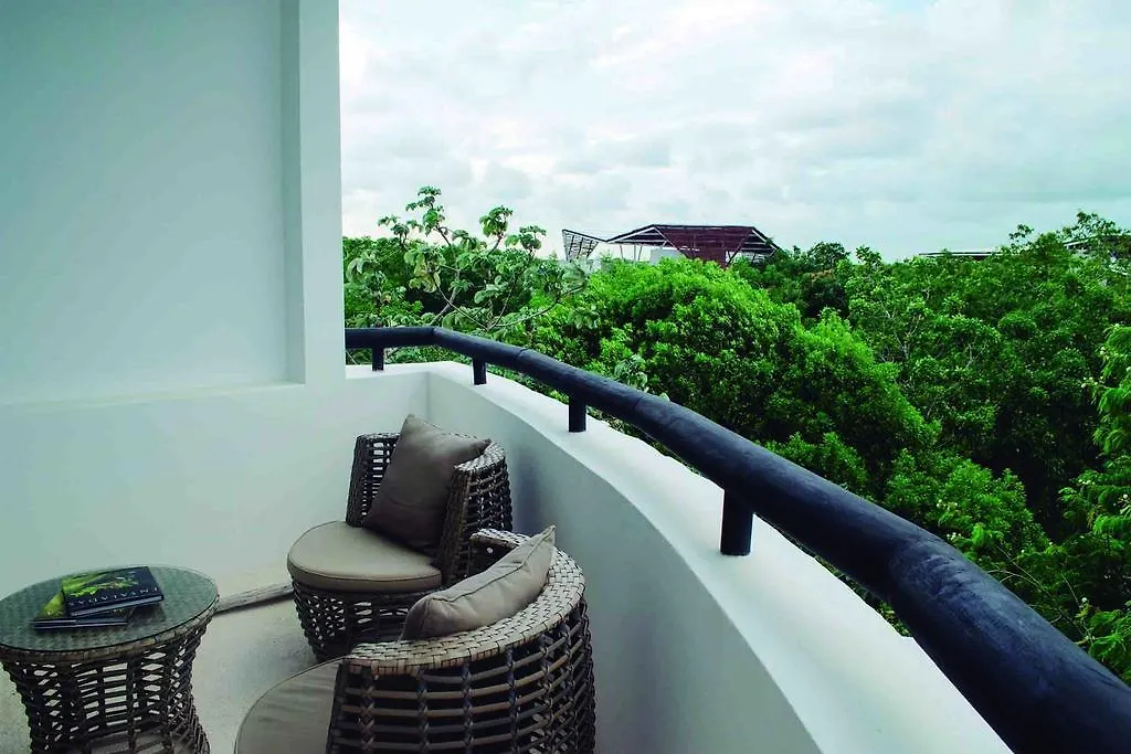 Coco Village Tulum 0*,